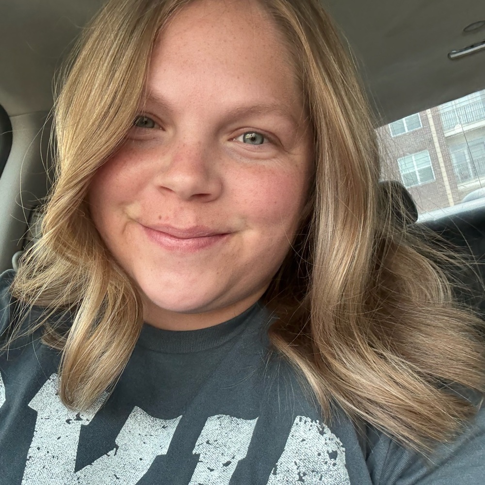 Meet your Posher, Sarah